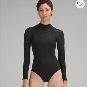 lululemon black long sleeve wetsuit size S/M